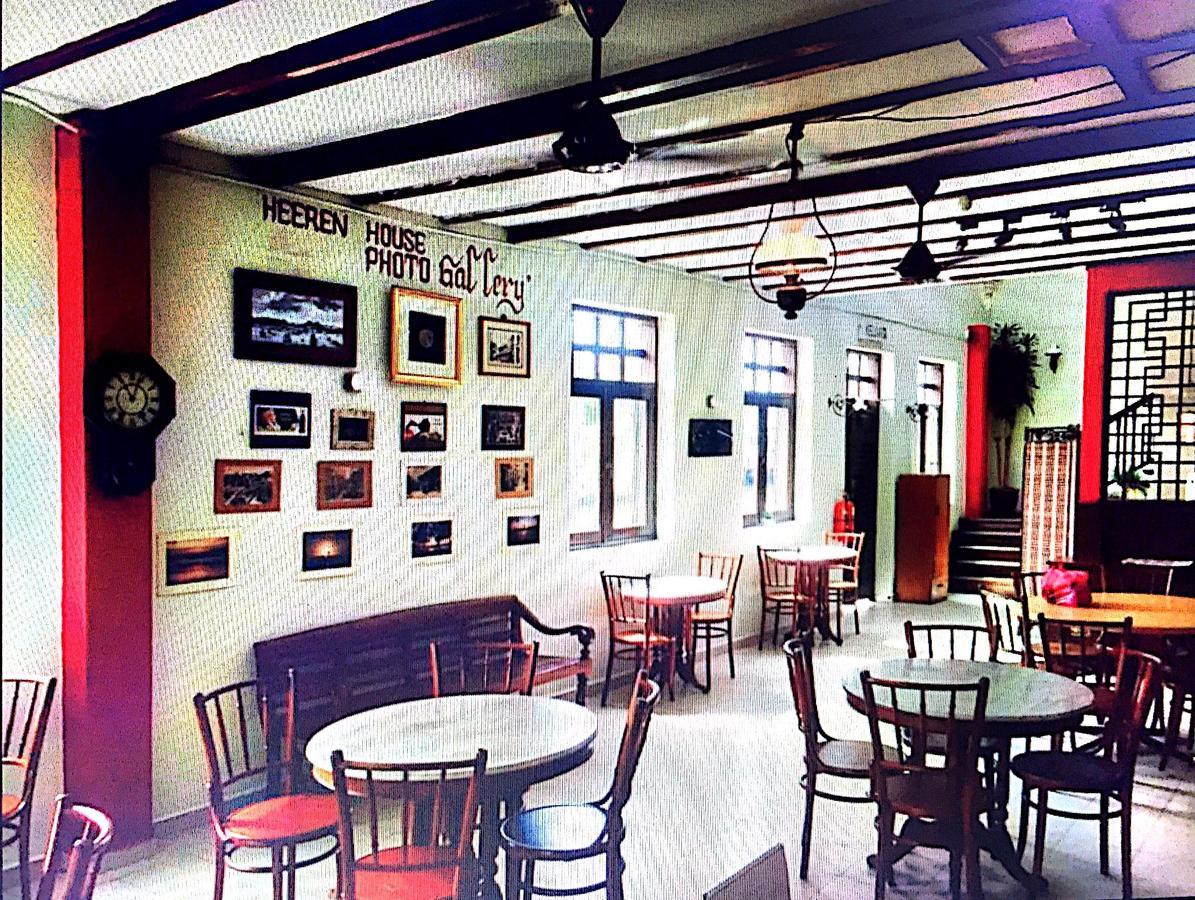 Hotel Heeren House Malacca Exterior foto